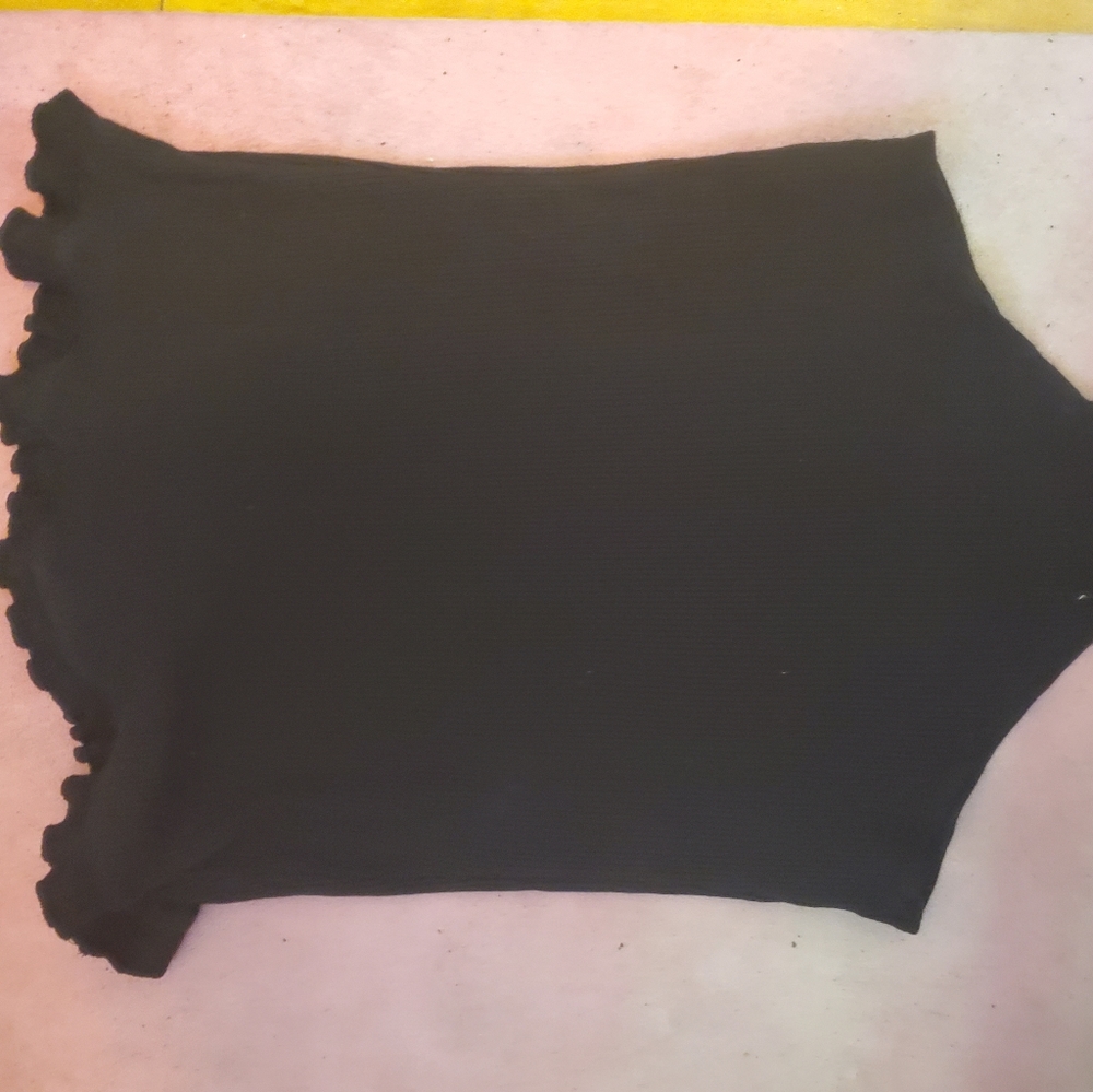 Bodysuit sleeveless with ruffles